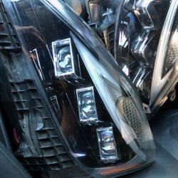 Lexus Is350 Headlights