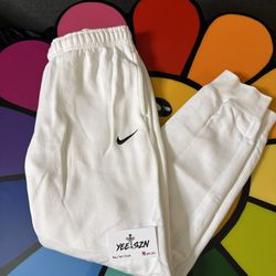 Nike White Sweatpants Size Large Worn One Time Men’s 