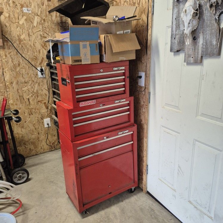 Craftsman Toolbox With Misc Tools