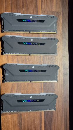 Corsair Vengeance rgb pro 4x64 3600