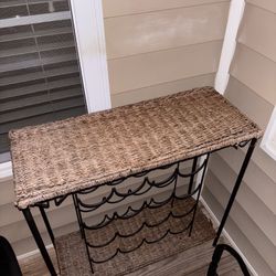 Wine Rack Table – Rustic Woven Rattan & Metal, 16 Bottle Storage