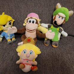 Lot Of Nintendo Plush Dolls