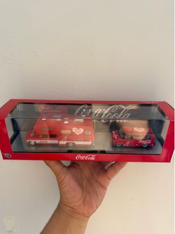 M2 Machines Coca-Cola Chevy Super 30 RV & GMC Safari Van Set (New)