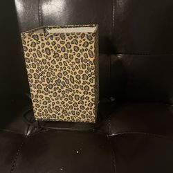 Leopard Lamp