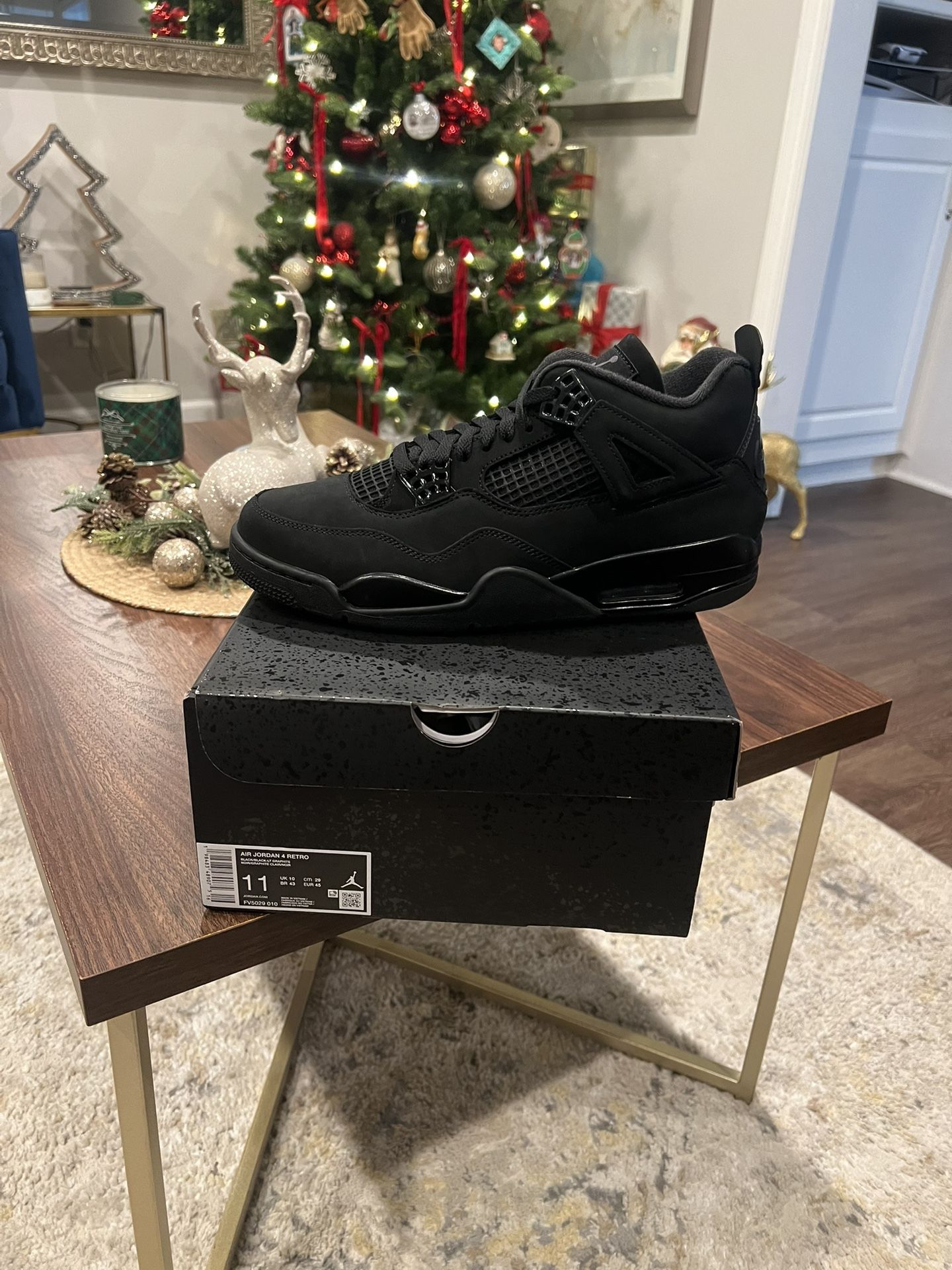 Air Jordan 4 Retro Black Cat 2025 Size 11