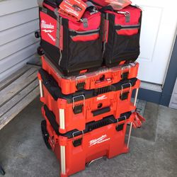 Milwaukee 5PC PACKOUT Set.  Brand NEW.