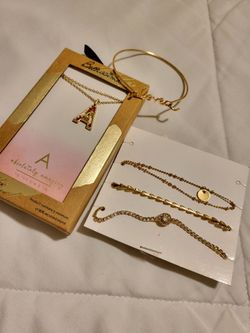 NEW 5 Piece Nacklace & Bracelet