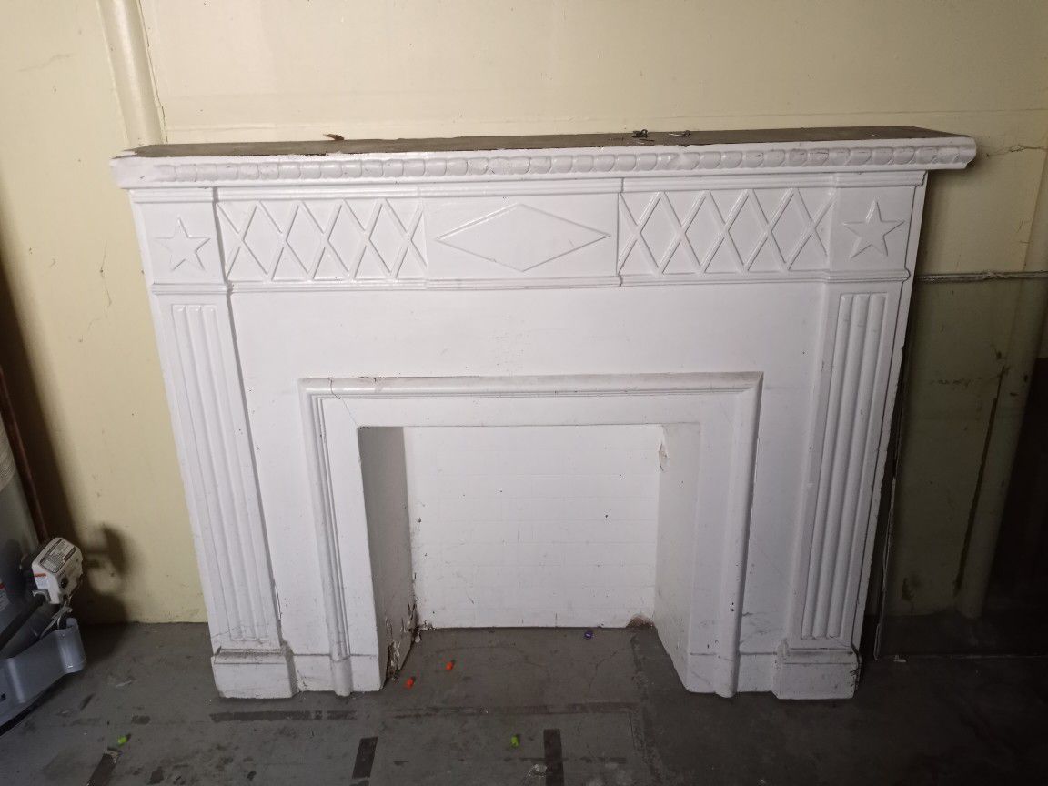 Plaster fire place. Free