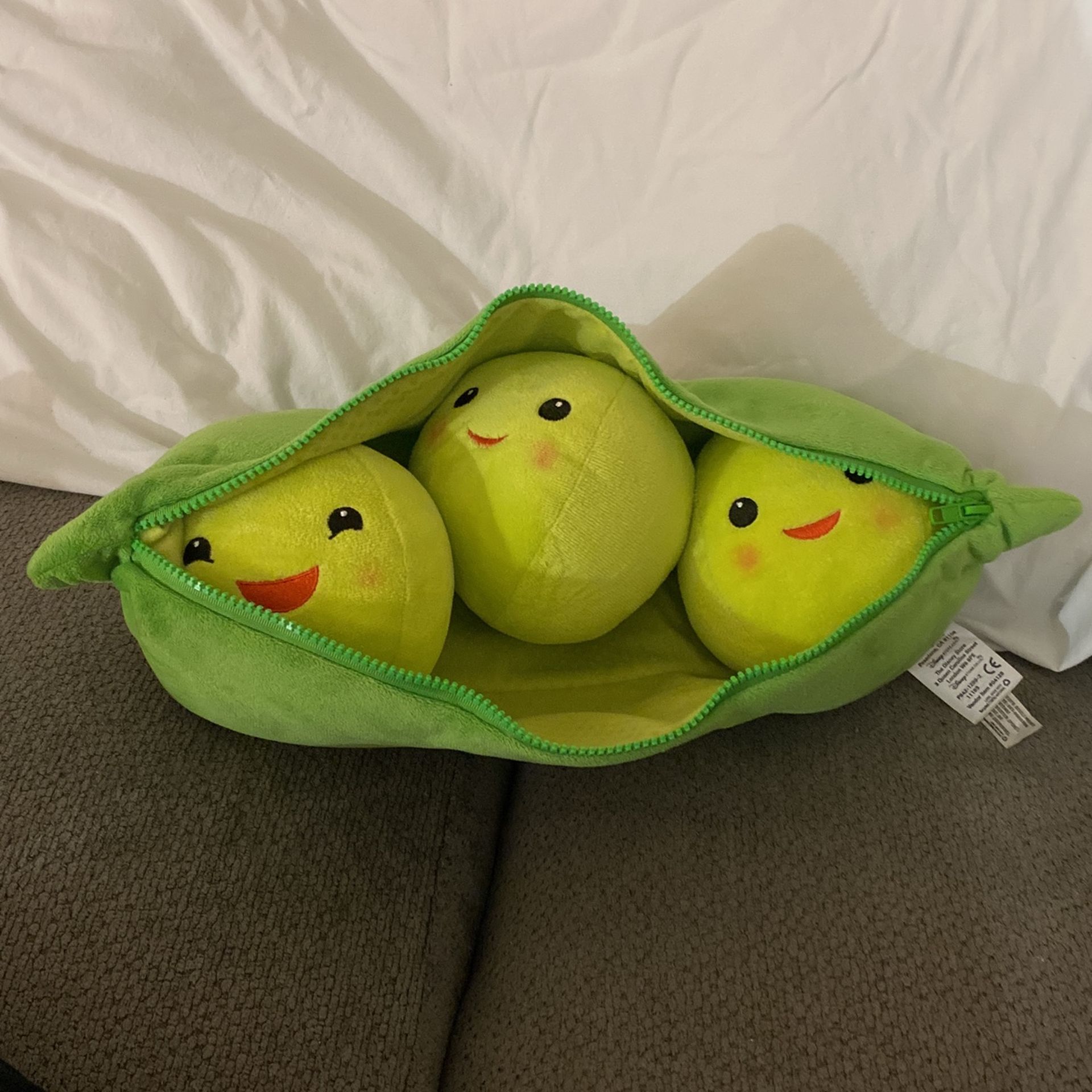 Disney Peas Used No Tags
