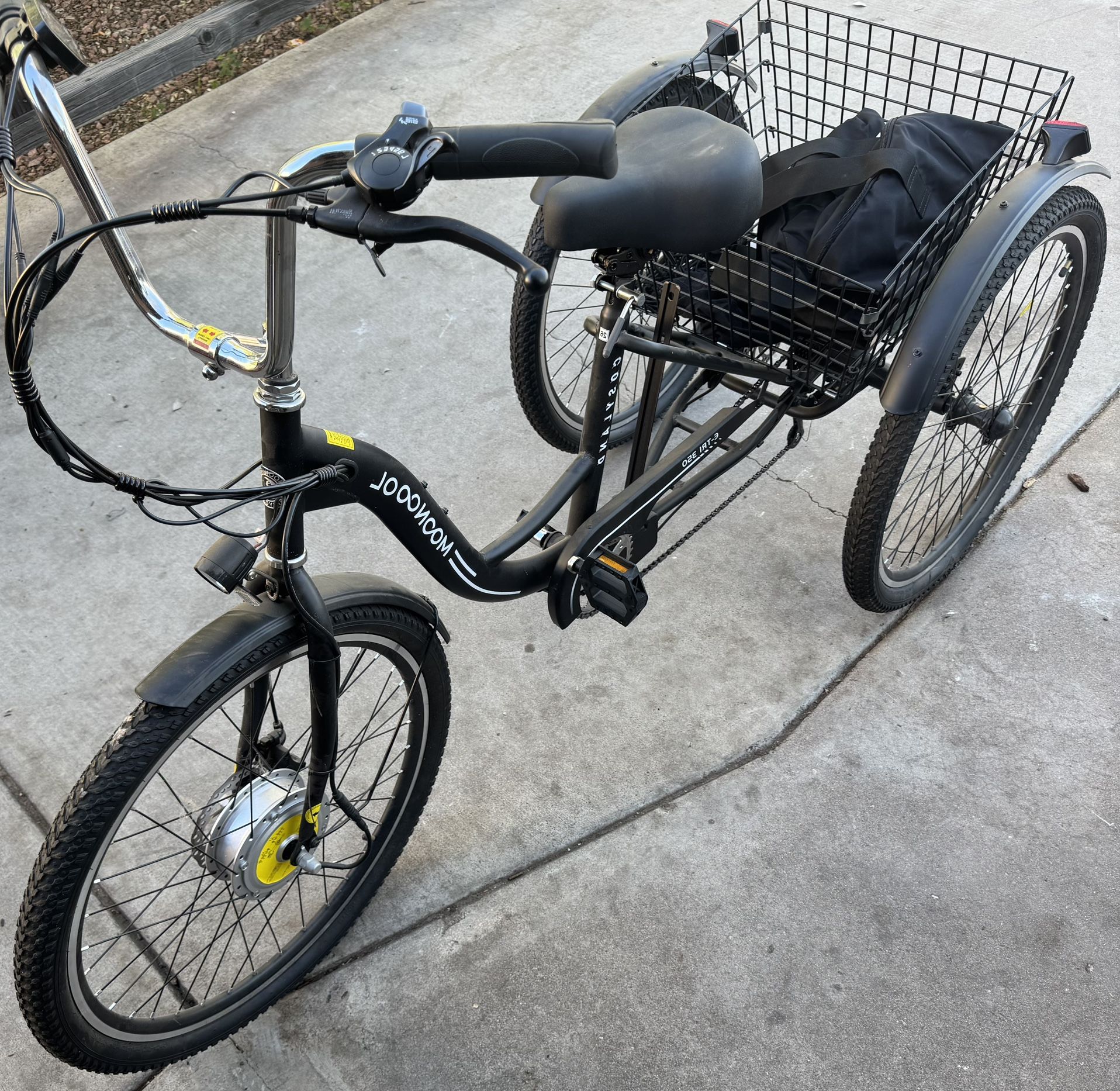 Battery Powered Bike (Good Condition)