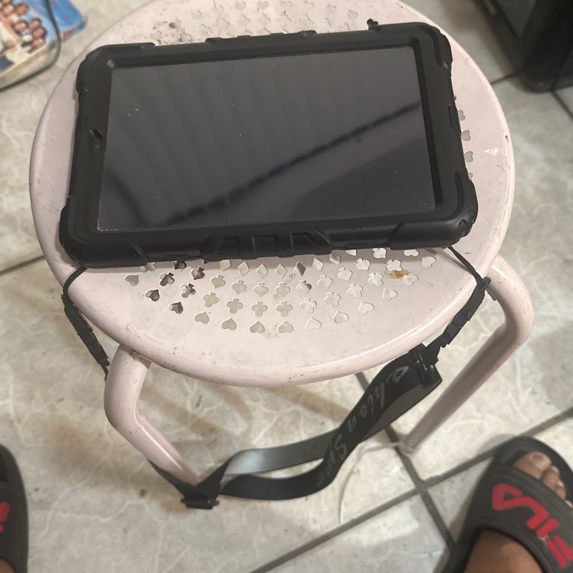 7 By 5 Toshiba Tablet Neat Conditions It Hs Covers Protection And Charge