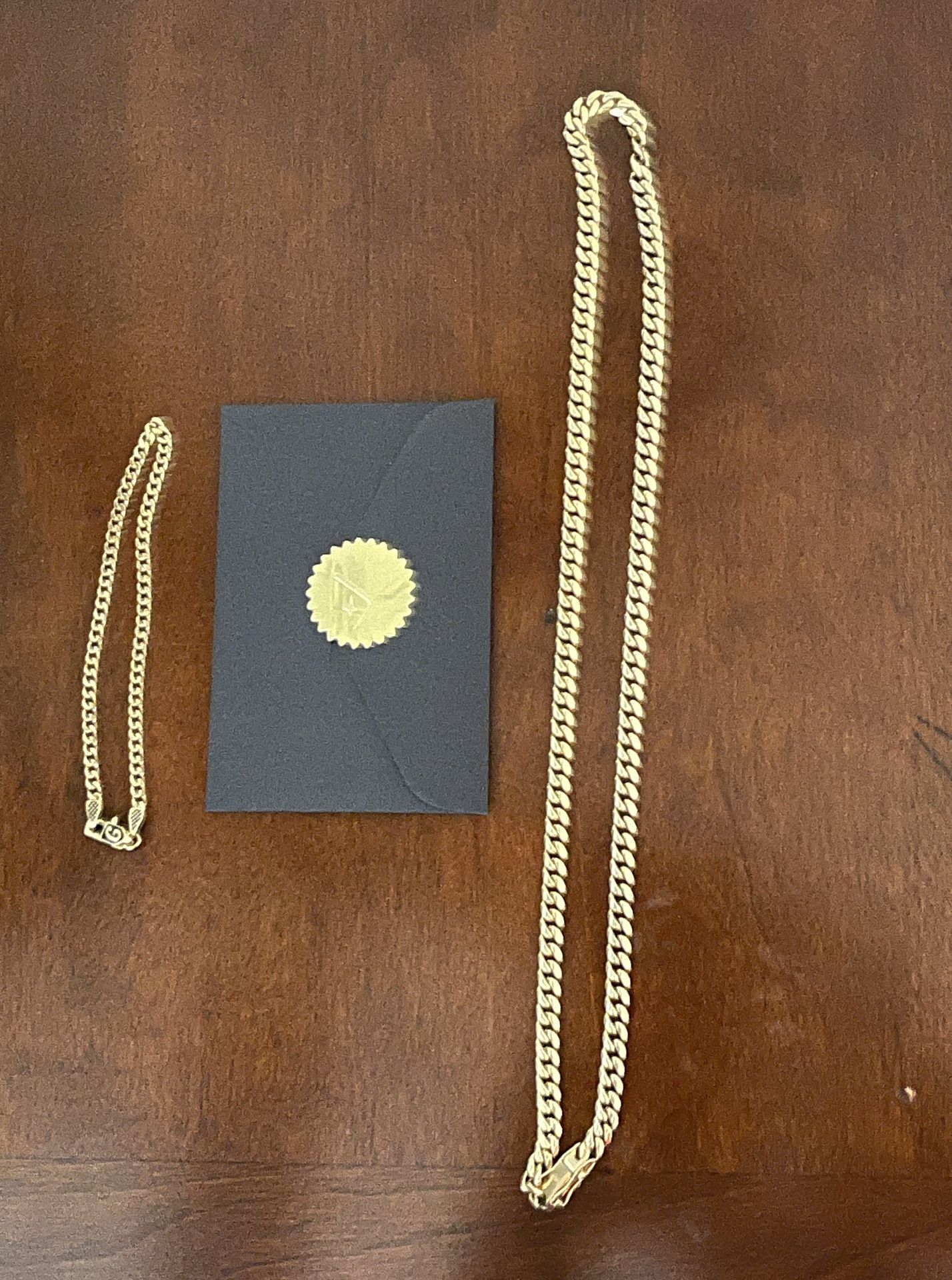 18k Gold Necklace With Bracelet