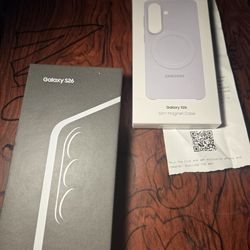 Samsung Galaxy s26White  and Samsung case box included Unlocked