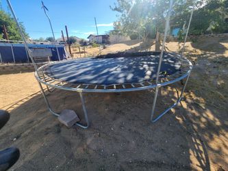 Free trampoline