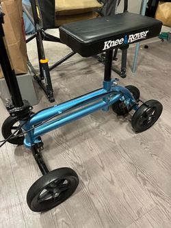 KneeRover Knee Scooter Blue