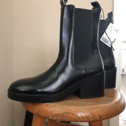 Size 9 , Color Negro, Botas Nuevas 