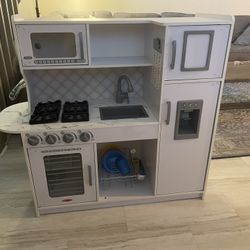 Kids Kitchen 