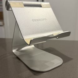 iPhone/iPad Stand