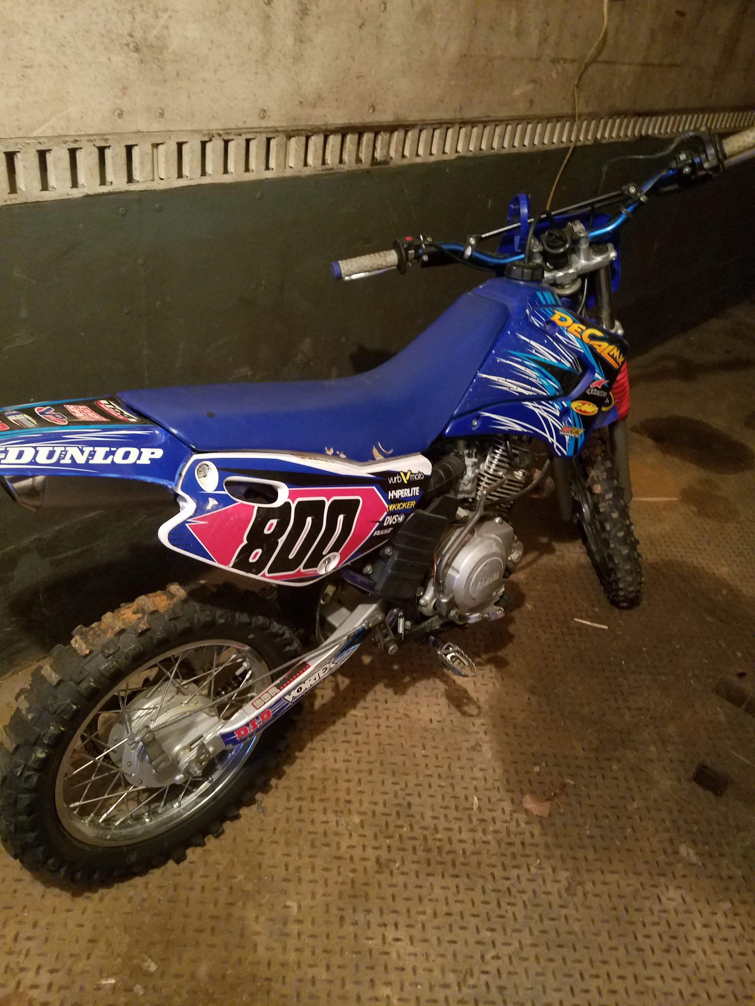 Yamaha dirt bike