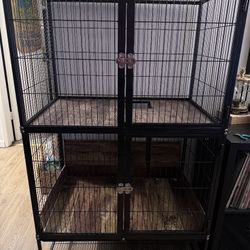 Animal Cage 54x31x20.5 Great Condition! 