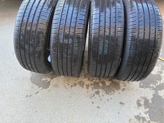 Arisun Aggressor ZS03 225/55R19 Tires (Set of 2)