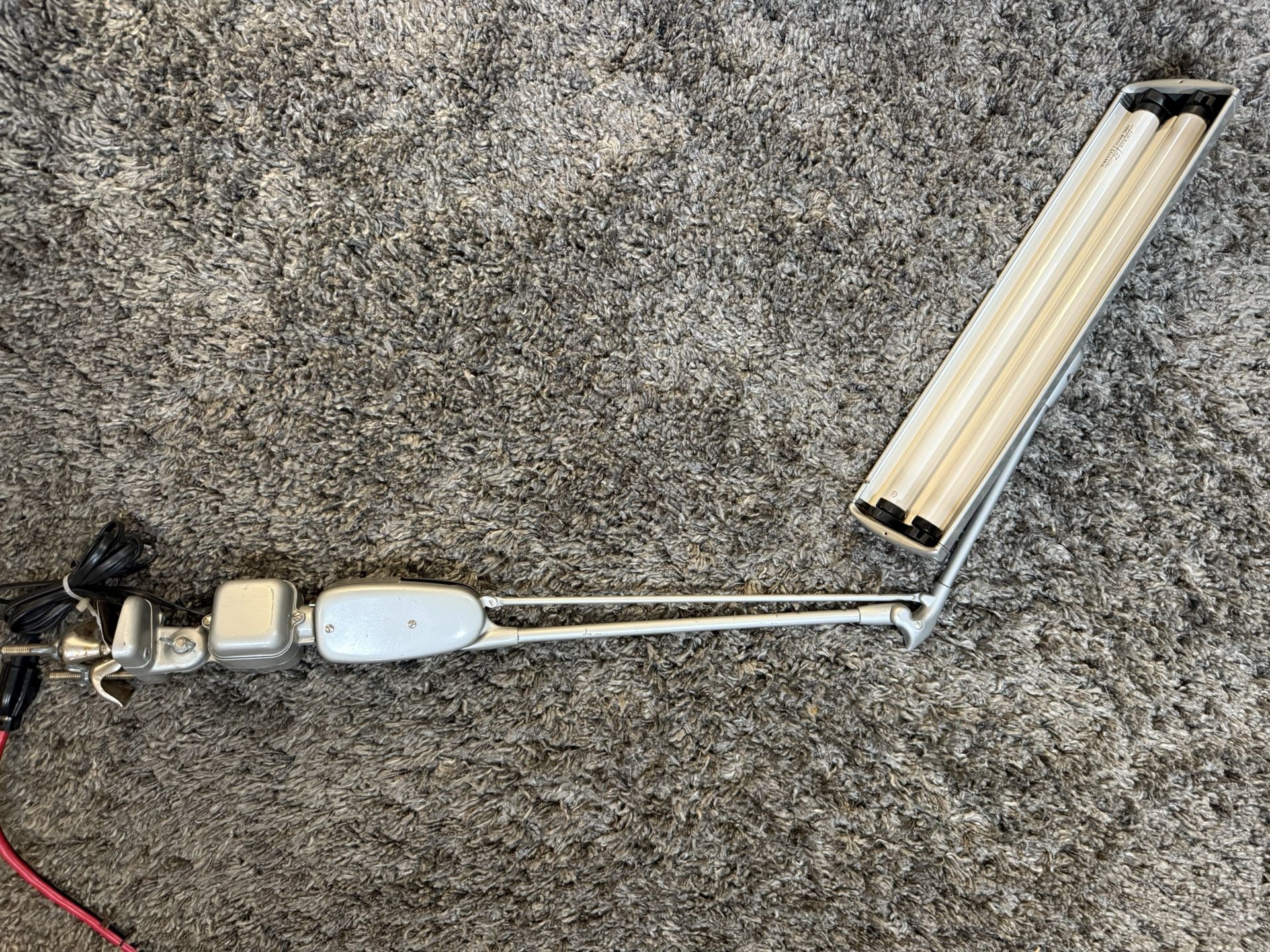 Tanker Dazor Floating Lamp Clamp On Lamp Double Fluorescent Industrial light Model P-2124