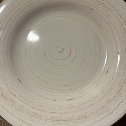 4 Dinner Plates, 4 Small Plates & 4 Deep Bowls