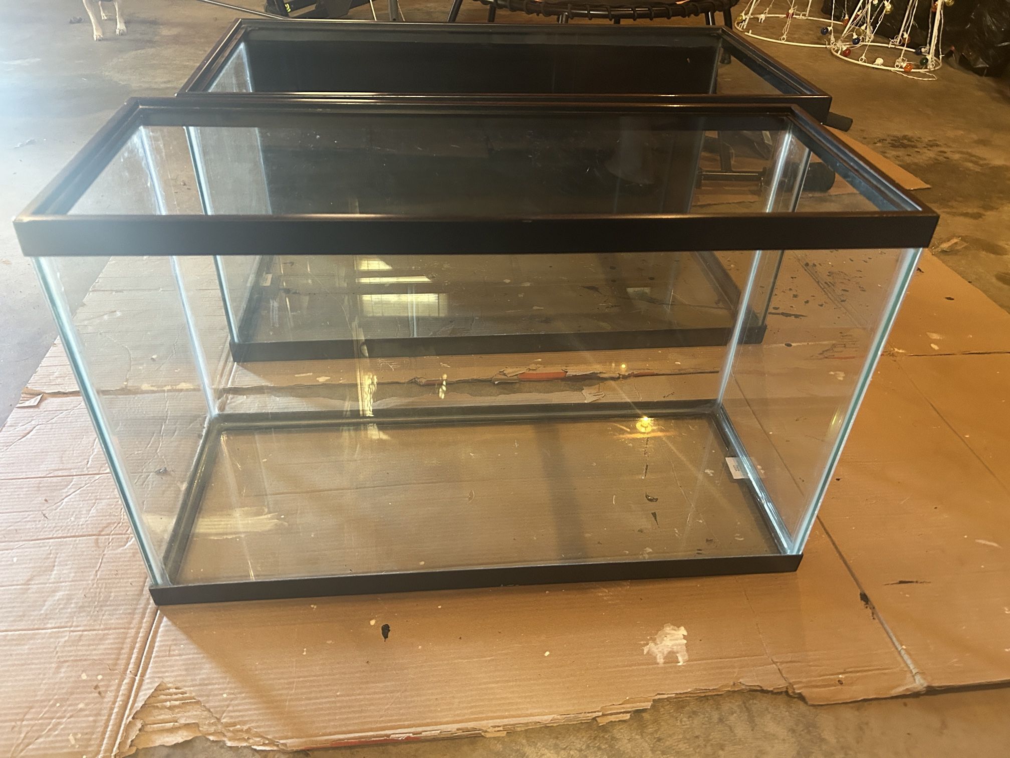 1 Glass Aquarium 29 Gallon