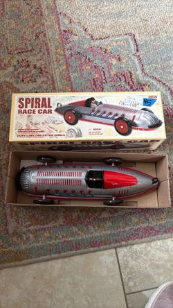 Spiral race car