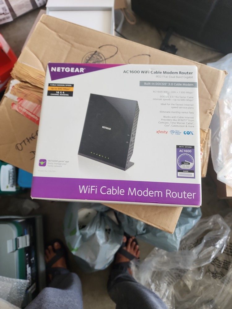 Netgear AC1600 Wifi Modem And Router