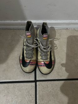 Nike mercurial cleats
