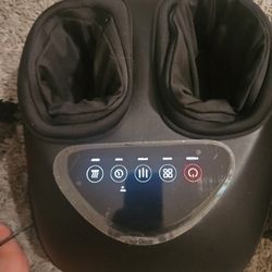 SHIATSU FOOTH MASSAGER WITH HEAT