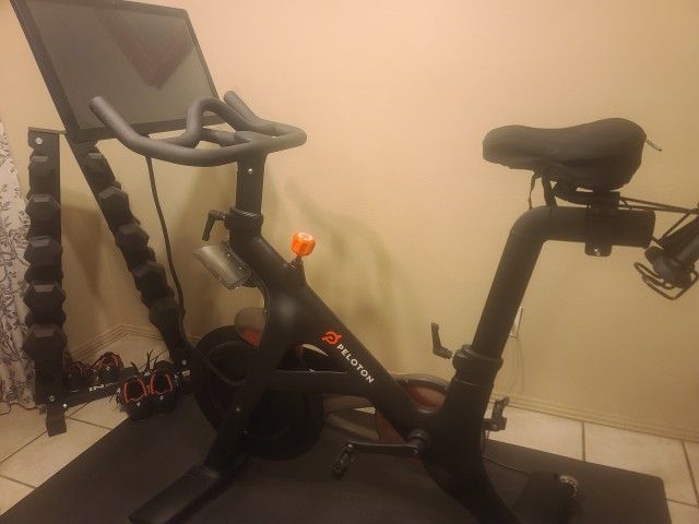 PELOTON ORIGINAL BIKE 