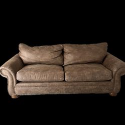 LA Z BOY Leather Mackenzie Sofa & Ottoman 
