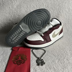 Jordan 1 Lunar New Year Size 8.5M