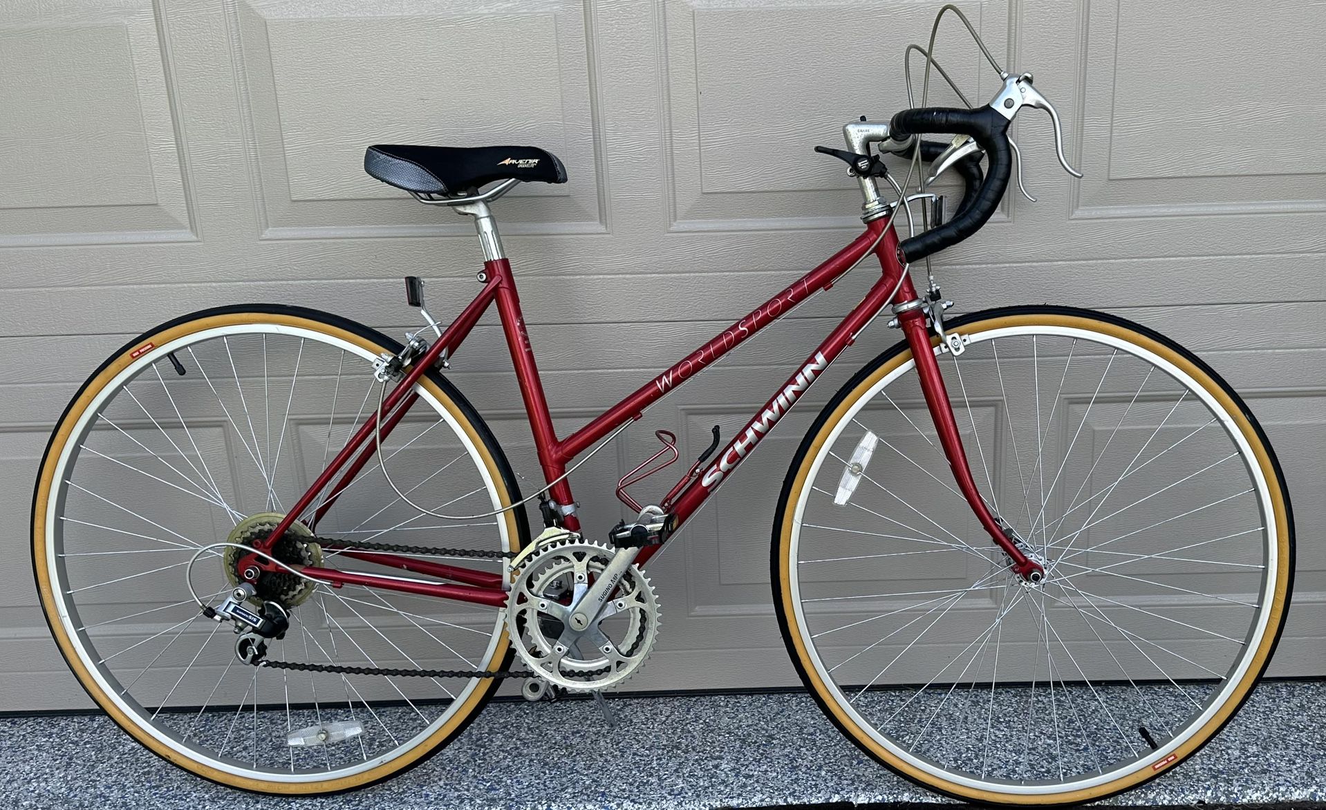 Beautiful RED SCHWINN World Sport 10 Speed Bike
