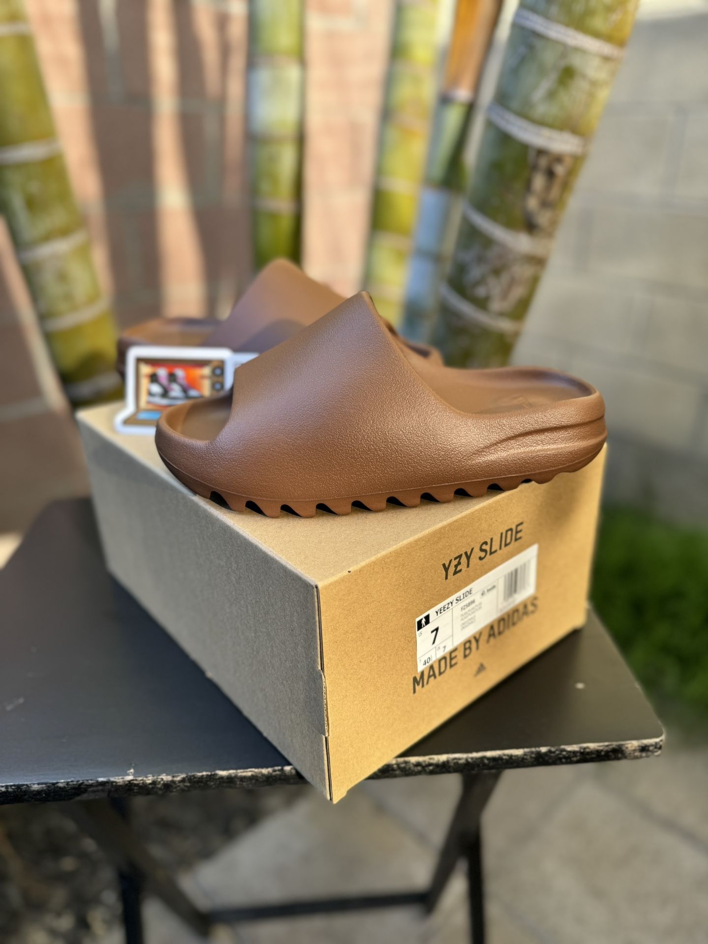 Adidas Yeezy Slide Flax Size 5M/6W