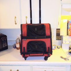 Pet Carrier/Backpack