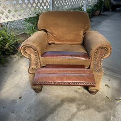 Furniture (free Recliner Sofa)