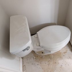Kohler Toilet 1.6gpf