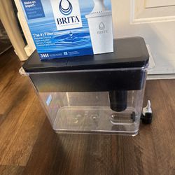 Brita Water Filter Pitcher With Filters 