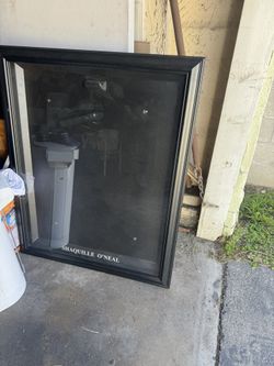 Shaquille O’Neal Jersey Frame 