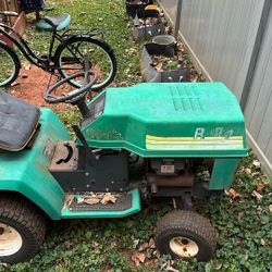 Rally Lawn Tractor