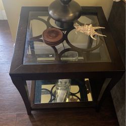 Side Tables & Console