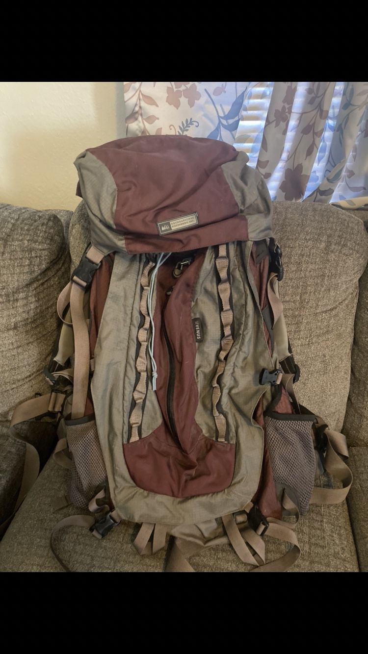 REI Venus Womens Backpacking Backpack Bag 
