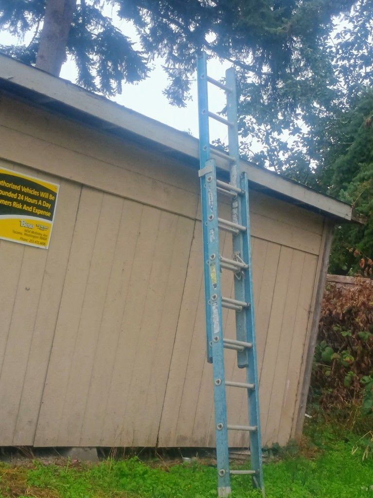 16 Foot Ladder