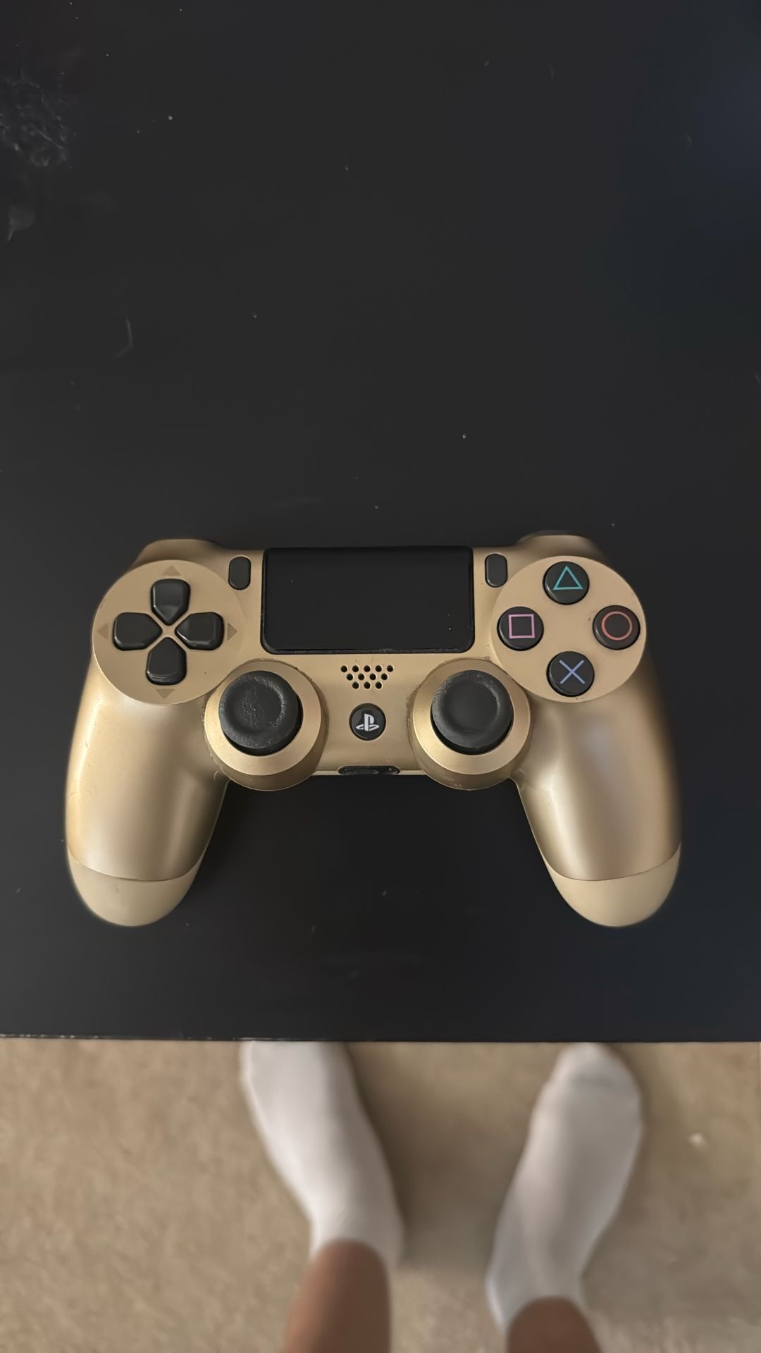 PS4 Controller
