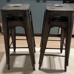 Set of 4 Barstools 