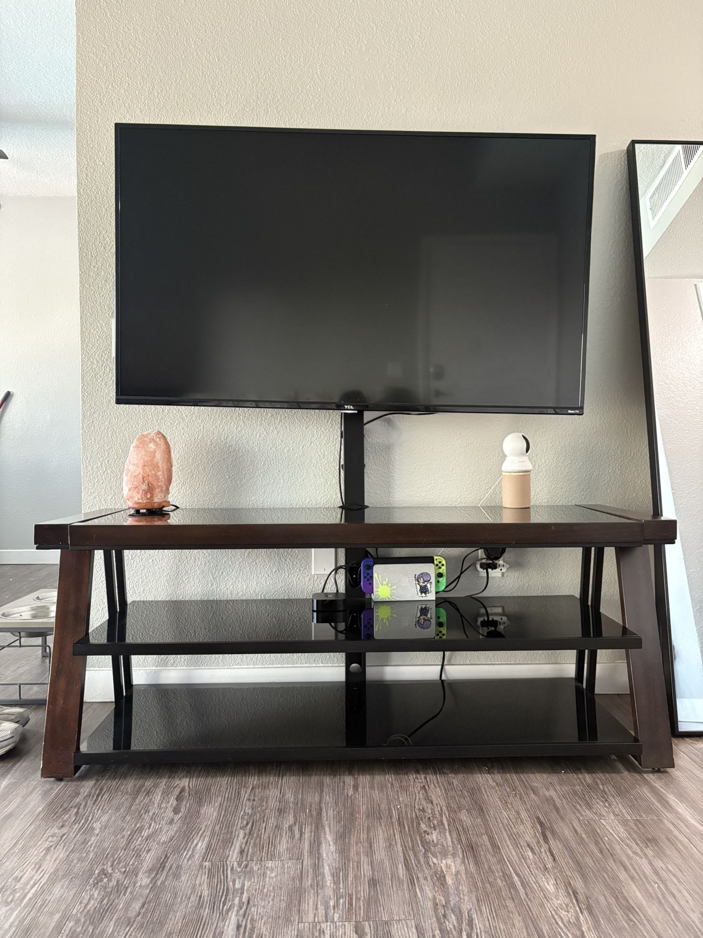 Tv Stand with Mount