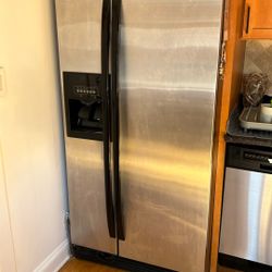 Whirlpool Fridge 